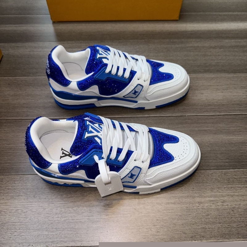 l**is V*t*n sneakers